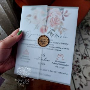 Invitație delicată nude roses cu sigiliu