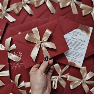 Invitație plic vișiniu